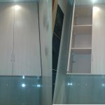 خزانة في المرحاض تفعل ذلك بنفسك