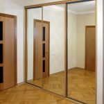 خزانة المرآة