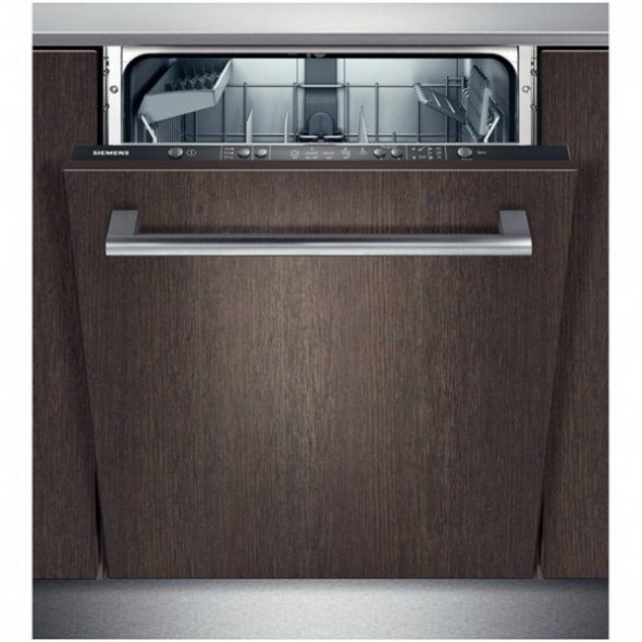 قم ببناء غسالة الصحون في المطبخ النهائي بأيديهم