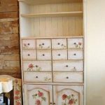 تزيين خزانة الملابس نفسك