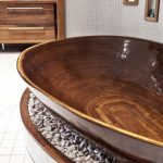 أثاث خشبي في الداخل