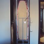 المدمج في طاولة الكي