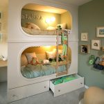 سرير بطابقين غير عادية