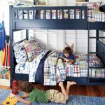 سرير بطابقين العادية