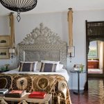 منحوتة اللوح الأمامي