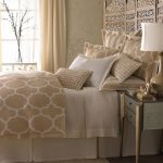 تفعل اللوح الأمامي بيديك