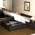 سرير مضغوط مصنوع من الخشب الصلب