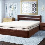 سرير لمنزل ريفي