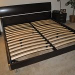 قاعدة سرير العظام