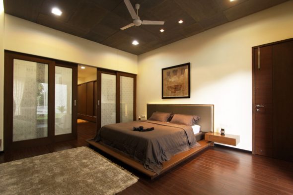 لون الخوخ الداخلية