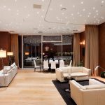 وضع الأثاث في الداخل