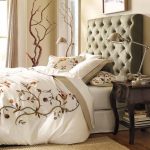 مريحة اللوح الأمامي