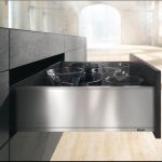 أنظمة انزلاق معدنية