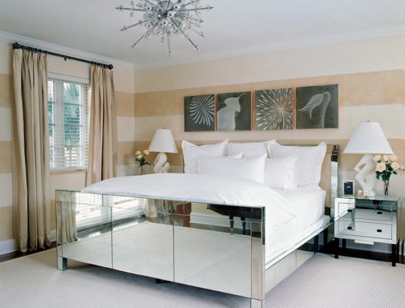 الأثاث مرآة