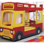 آلة سرير بطابقين حافلة