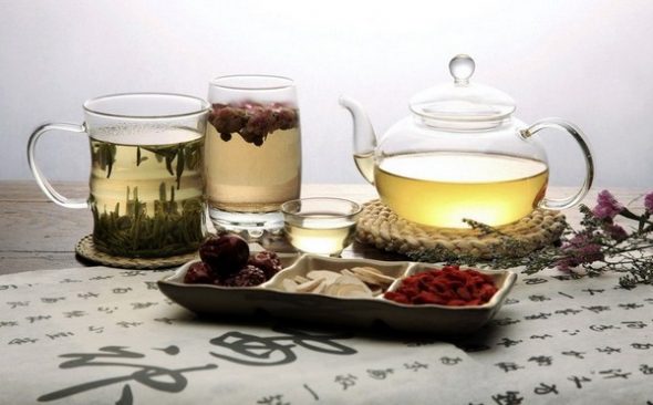 Trà trong cuộc chiến chống lại mùi đồ đạc trong căn hộ