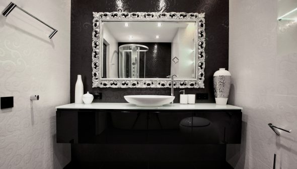 أثاث الحمام الأسود