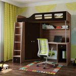 في سن المراهقة لوفت السرير