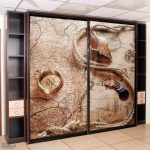 خزانة ملابس انزلاقية مع طباعة صور جميلة