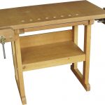 منضدة نجارة