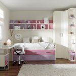 أثاث مريح وحديث للحضانة.