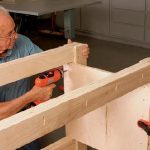 منضدة عالمية محلية الصنع