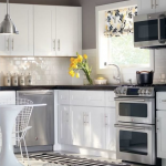 مجموعة المطبخ الأبيض