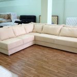 أريكة من جلد الغزال الزاوية