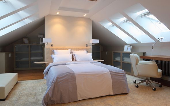 الشمعدان في غرفة النوم الداخلية