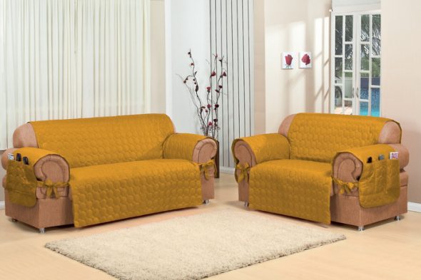 غطاء أريكة تفعل ذلك بنفسك في الداخل