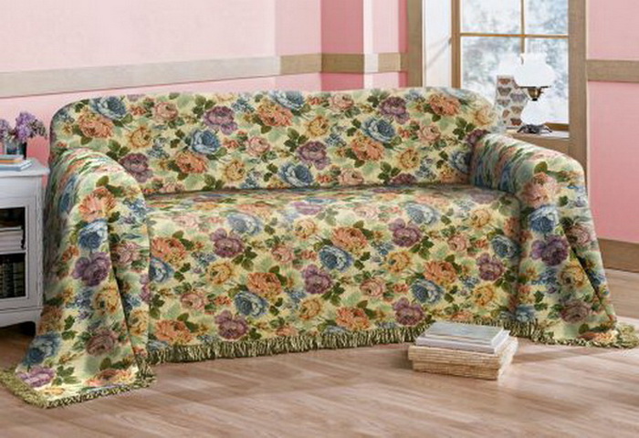 غطاء ملتوية على الأريكة