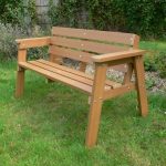 مقعد البلد من شجرة