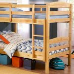 سرير بطابقين للأطفال