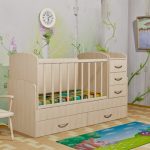 طفل المهد حليبي