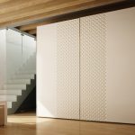 خزانة حجرة الباب