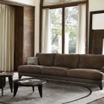 فو الجلد المدبوغ لأريكة