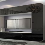 جدار أسود كبير أحمر