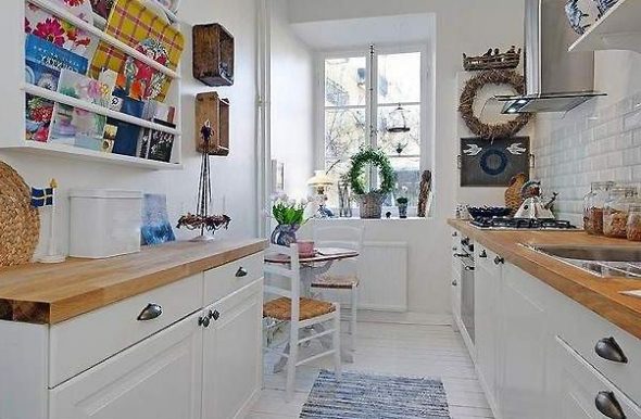 مجموعة المطبخ باللون الأبيض