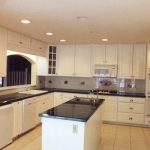 المطبخ لتعيين الصورة السقف