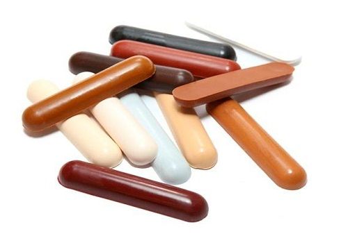 شمع الأثاث الصلب