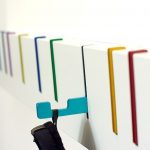 شماعات الجدار في الردهة مريحة