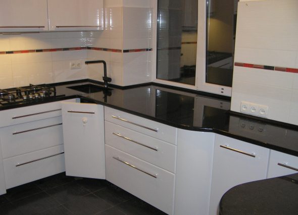 نافذة عتبة الطاولة