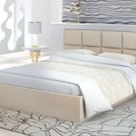 السرير رامونا