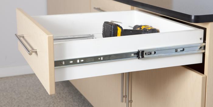 آلية الكرة من الصناديق