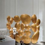 شاشة غير عادية