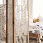 الشاشة في الغرفة المواد محبوك