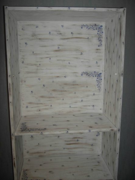 دكبج خزانة الملابس