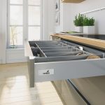 آليات مزلاج قابل للسحب الحديثة