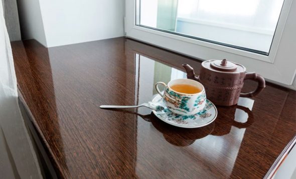 الجدول عتبة أعلى