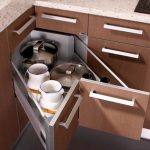 أدراج الزاوية